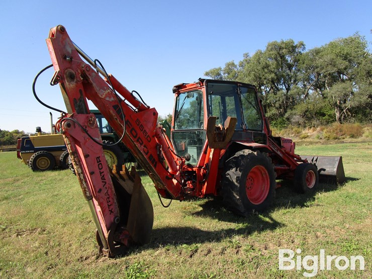 1994-ford-555-image-5