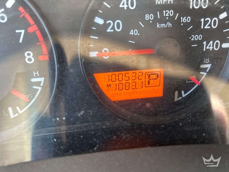 2015-nissan-frontier-image-12