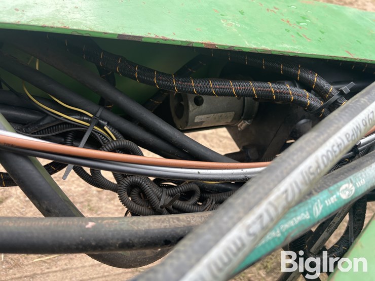 john-deere-7200-image-16