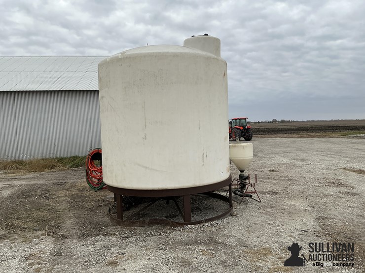 ace-roto-mold-water-storage-tank-image-8