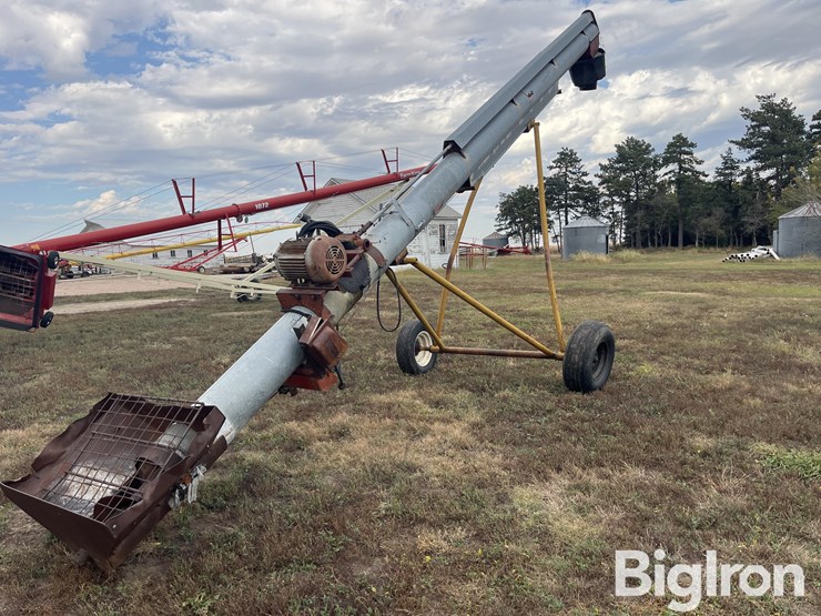 hutchinson-1231-electric-auger-image-3