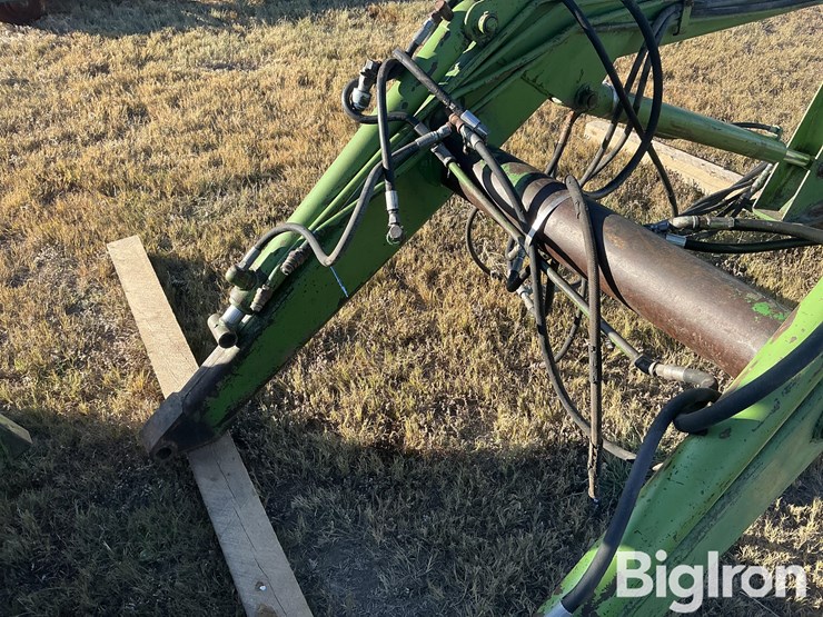 john-deere-158-image-11