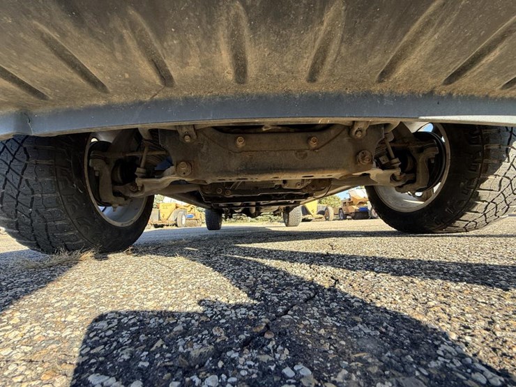 2016-dodge-1500-image-43