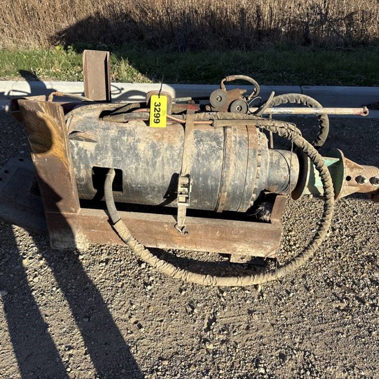 #3299 • Intric Grout Pump