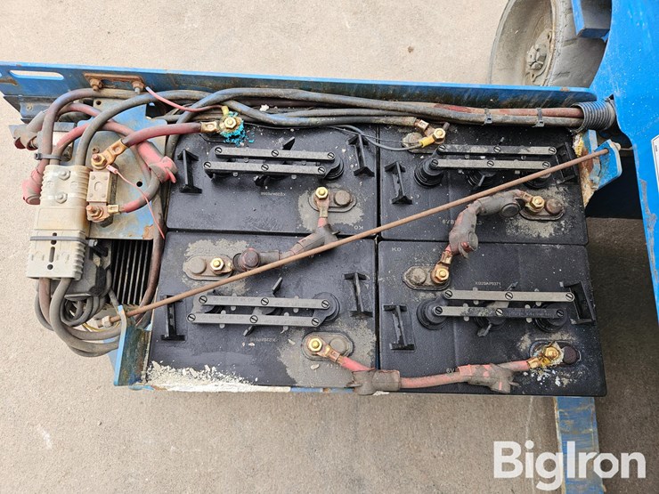 2015-genie-gs1930-image-19