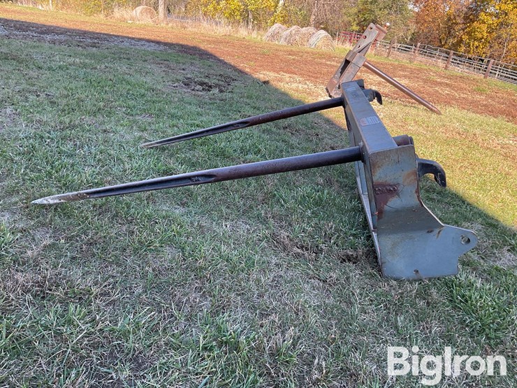 glb-3000-global-mount-loader-bale-spear-image-8