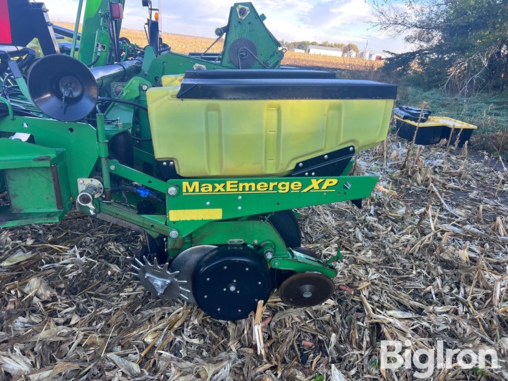 2008-john-deere-1760-image-19