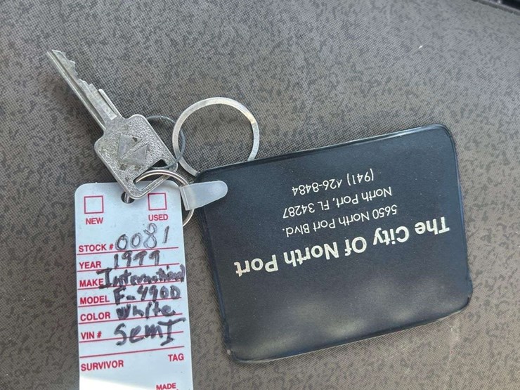 1999-international-f-4900-t/a-cab-and-chassis-truck-image-29