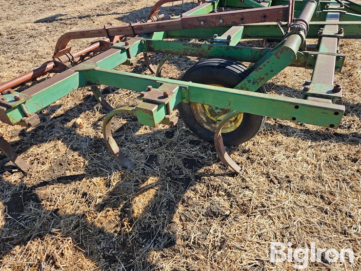 john-deere-e0100-image-14