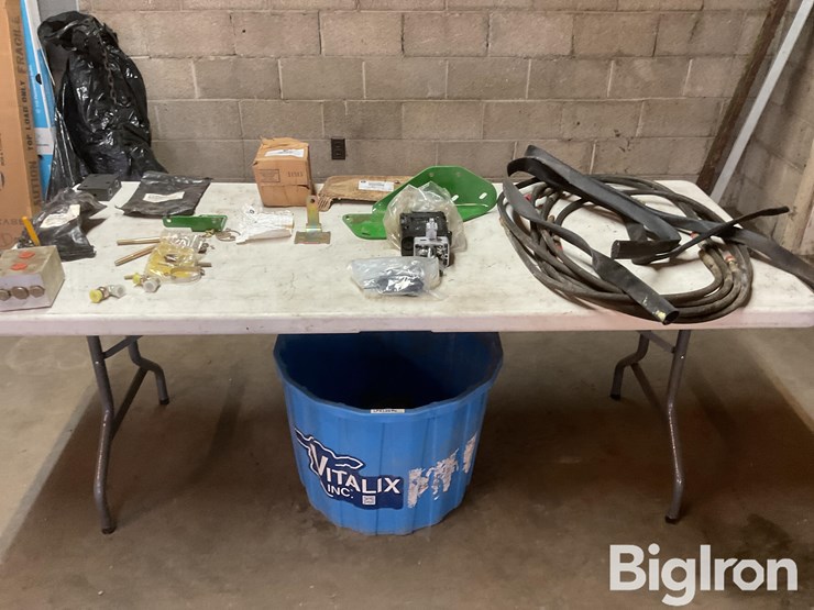 john-deere-b-image-2