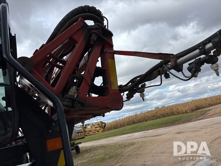 2014-case-ih-3016-image-30