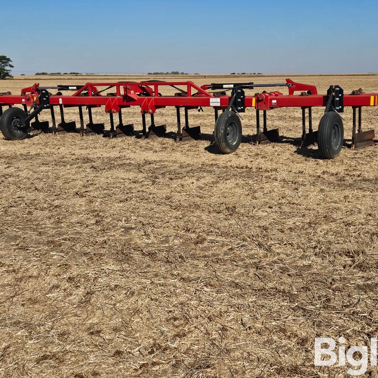 Agri-Products 12R36 Ditcher/Hiller