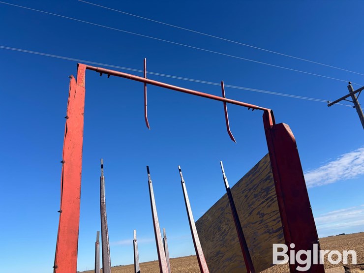 new-holland-1032-image-18