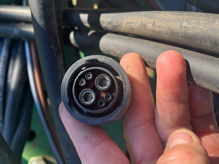 john-deere-7200-image-14