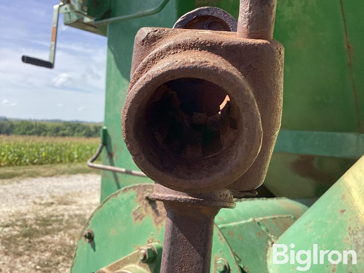 john-deere-1210-image-11