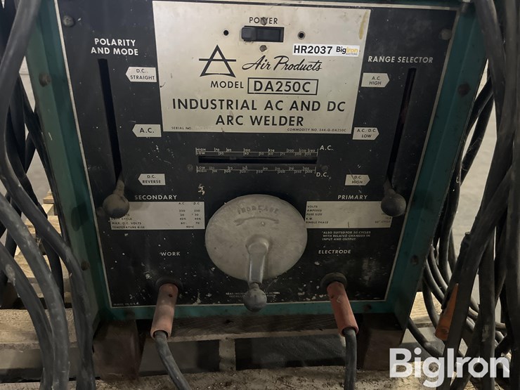 industrial-da250c-welder-image-12