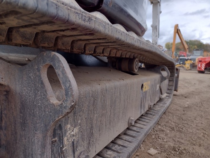 bobcat-e35i-image-38