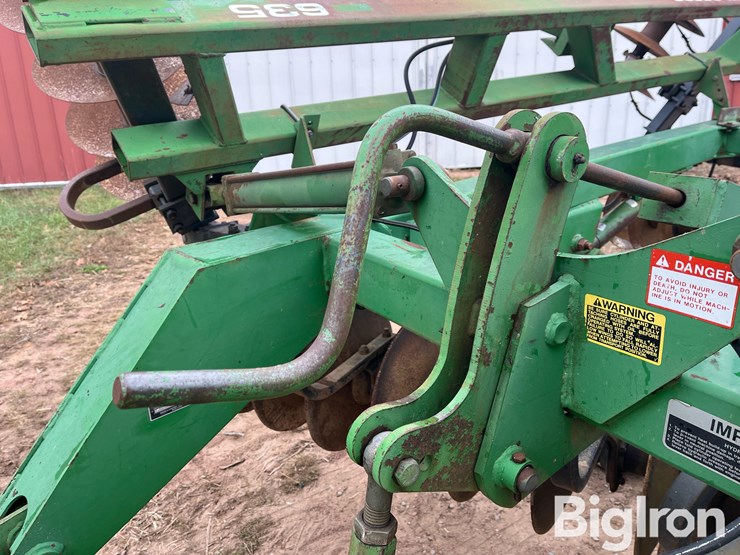 john-deere-635-image-15