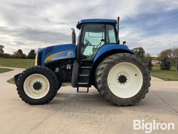 2009-new-holland-t8020-image-8