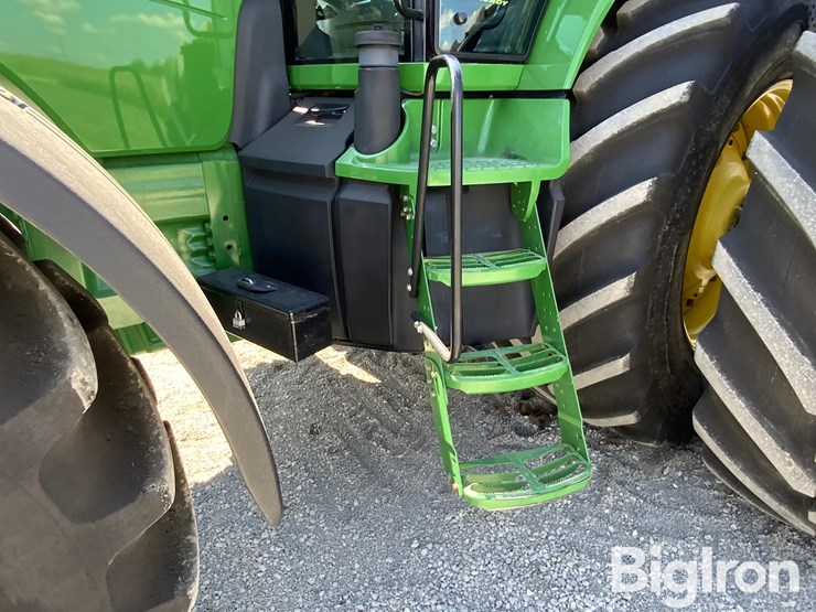 2006-john-deere-8330-image-17