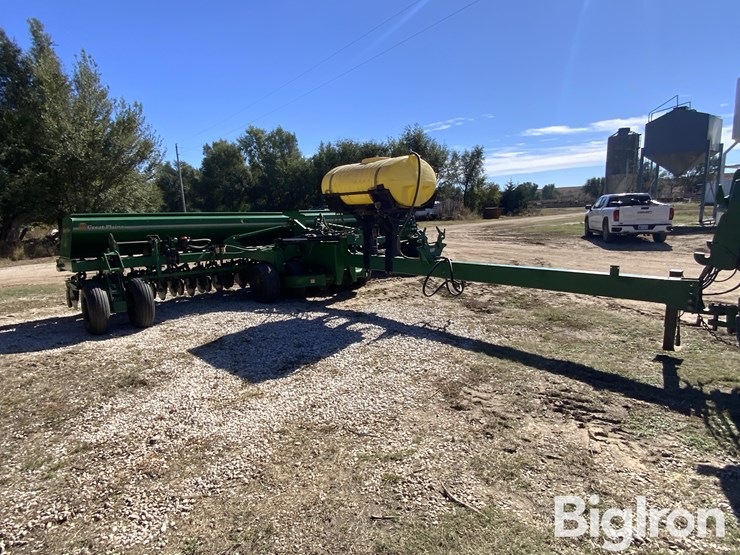 2014-great-plains-2s2600hd-image-4