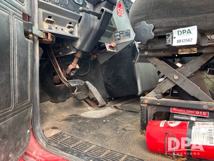2000-mack-truck-(dr12562-unit-a59)-image-60