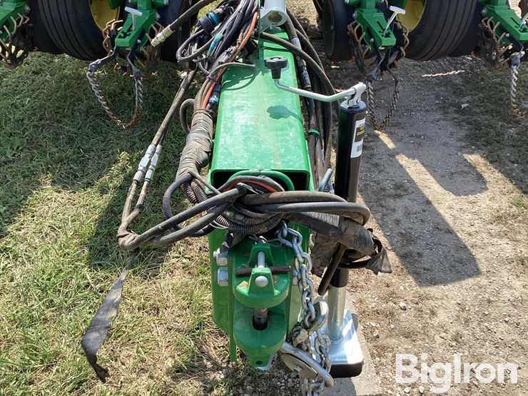 2019-john-deere-1765-image-9