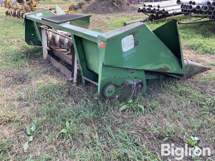 john-deere-444-image-5