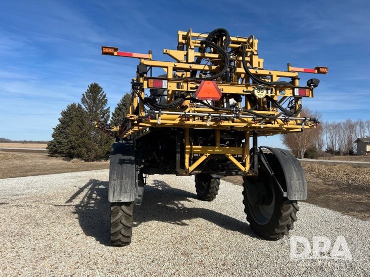 2016-ag-chem-rg1100b-image-29