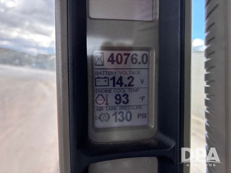 2010-case-ih-2010-image-42