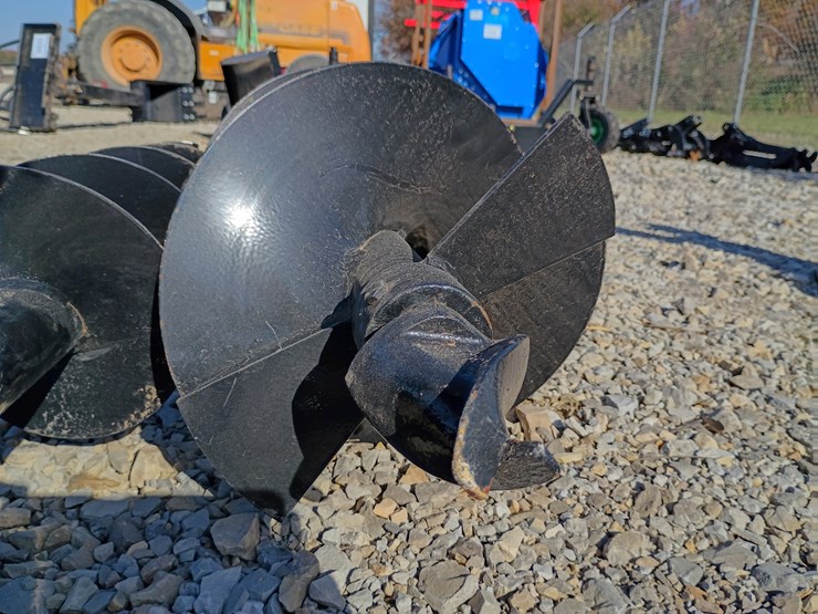 #22206-•-mini-excavator-auger-attachment-(two-bits)-image-6