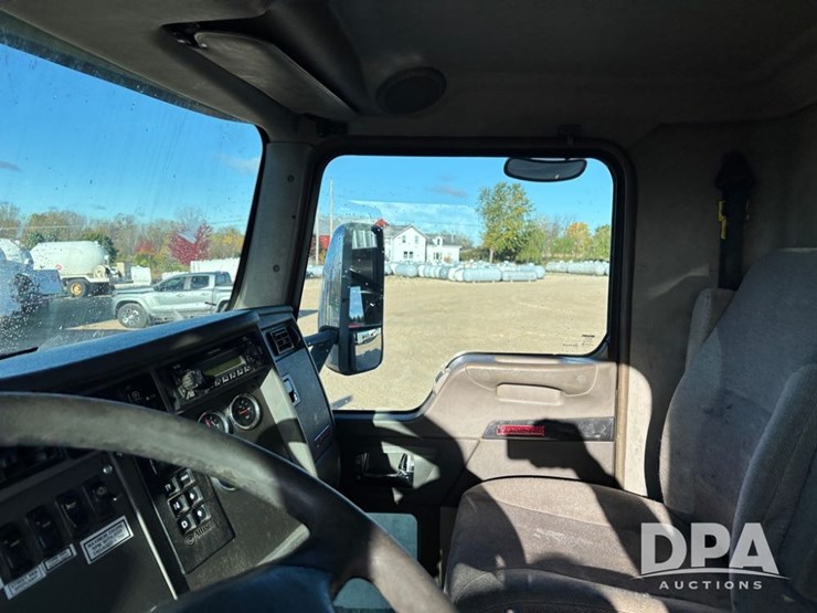 2013-unit-70-image-70