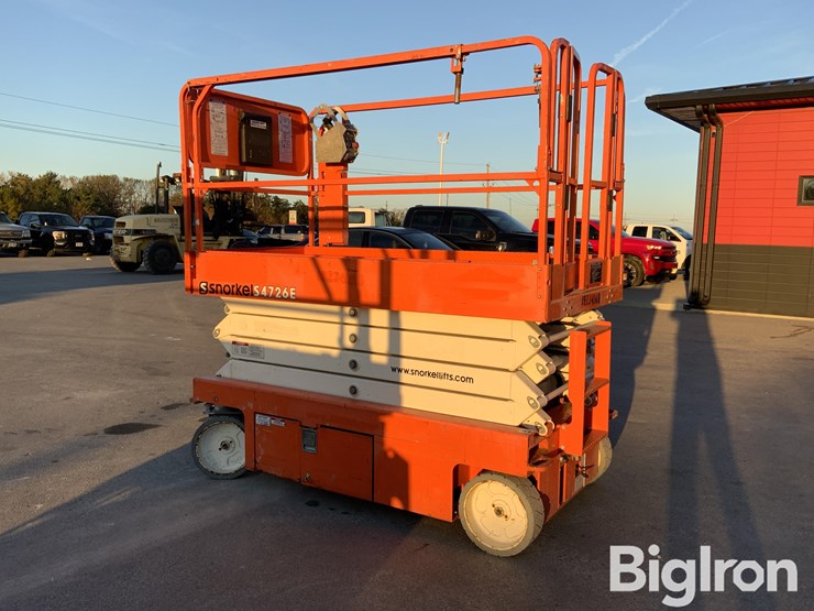 2017-snorkel-s4726e-image-7