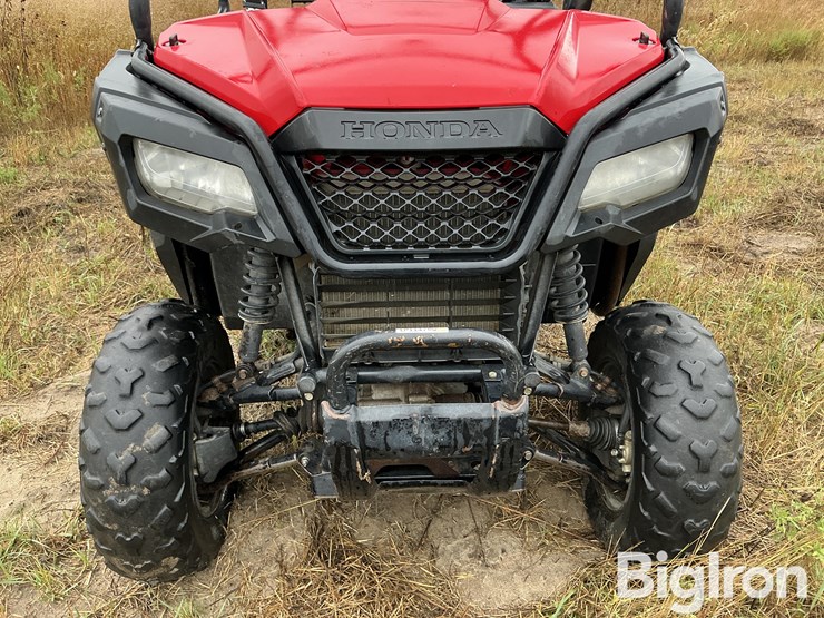 2015-pioneer-4x4-image-11