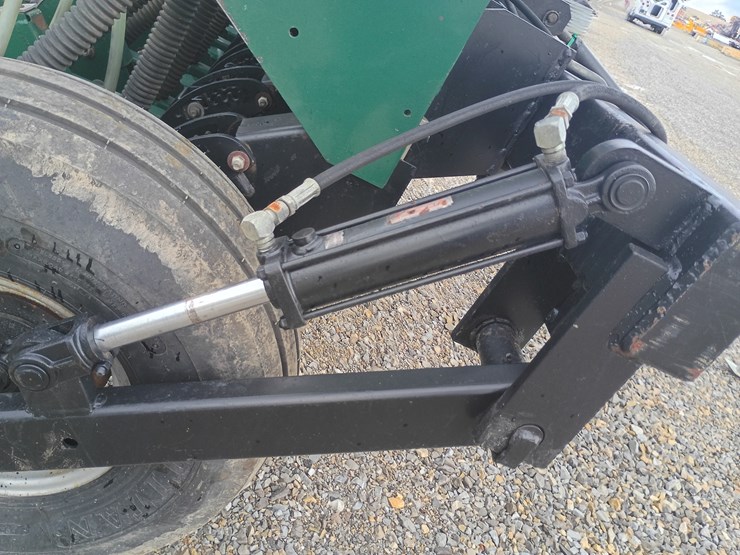 #21710-•-sukup-no-till-drill-image-14