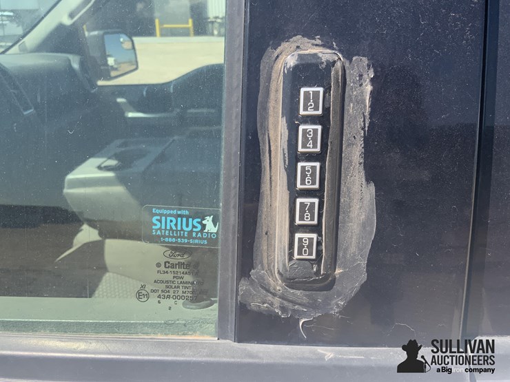 2016-ford-f150-xlt-image-11