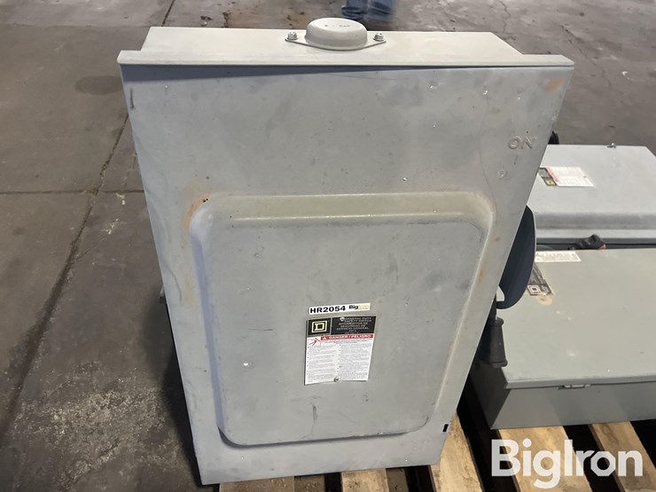 square-d-pump-panels-image-9