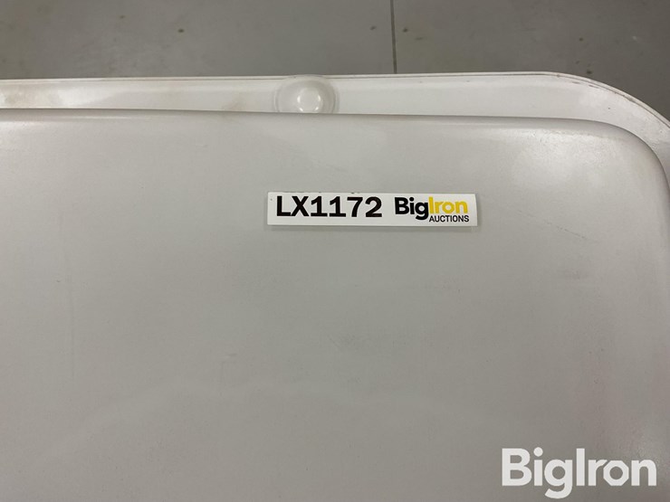 new-holland-36-image-9