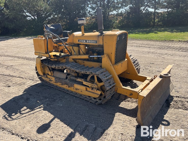 1961-john-deere-1010c-image-3