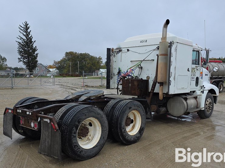 1995-international-9200i-image-5