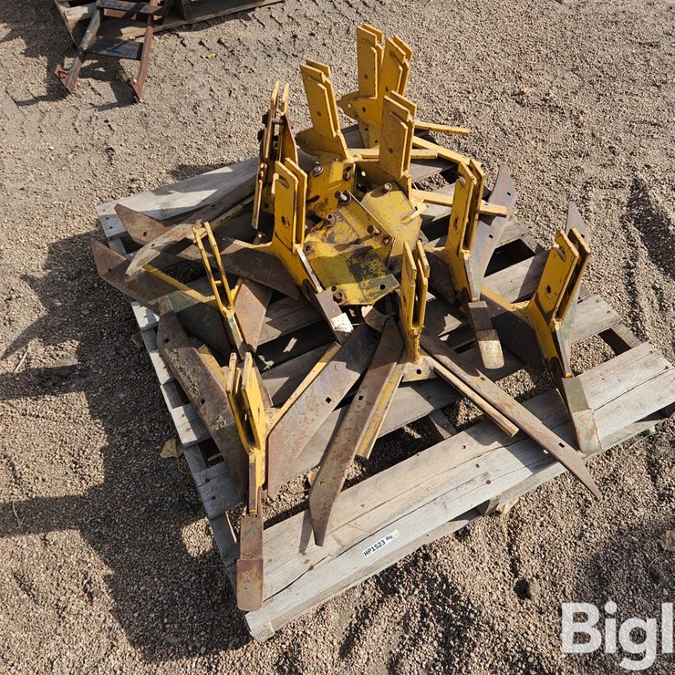 Buffalo Cultivator Sweeps