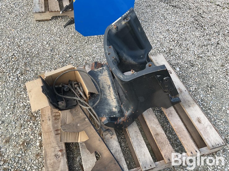 new-holland-315-image-8