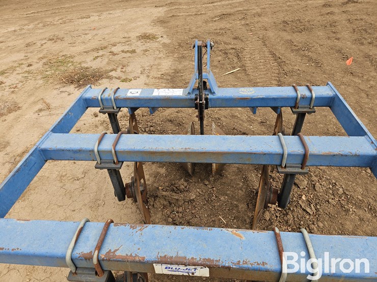 blu-jet-track-master-image-15