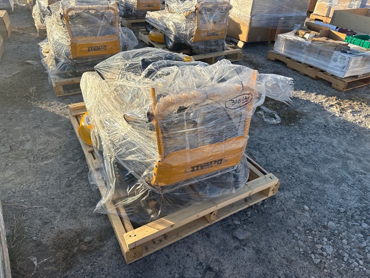 #26-•-unused-dewalt-dw33-walk-behind-zero-turn-mower-inv#32770-image-3