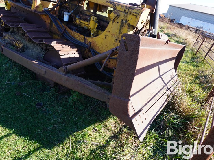 caterpillar-d6-image-10