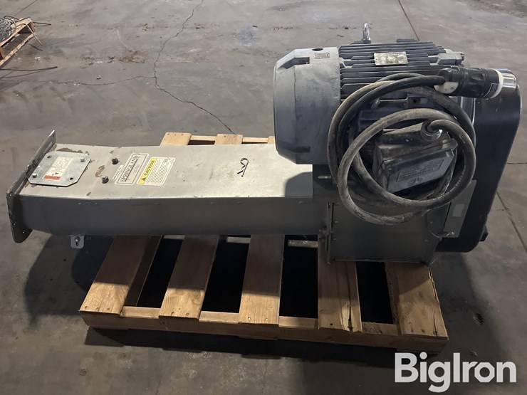 springland-15-hp-motor-&-head-section-image-8