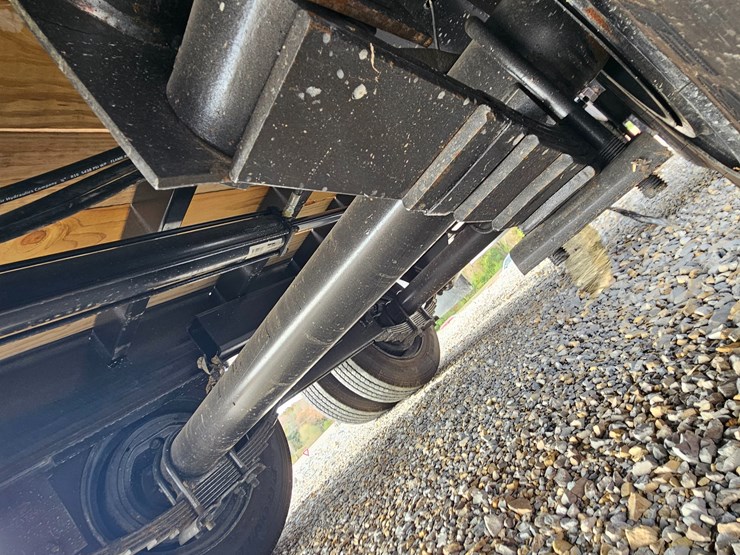 #22762-•-2025-ez-haul-32'-flatbed-trailer-image-46