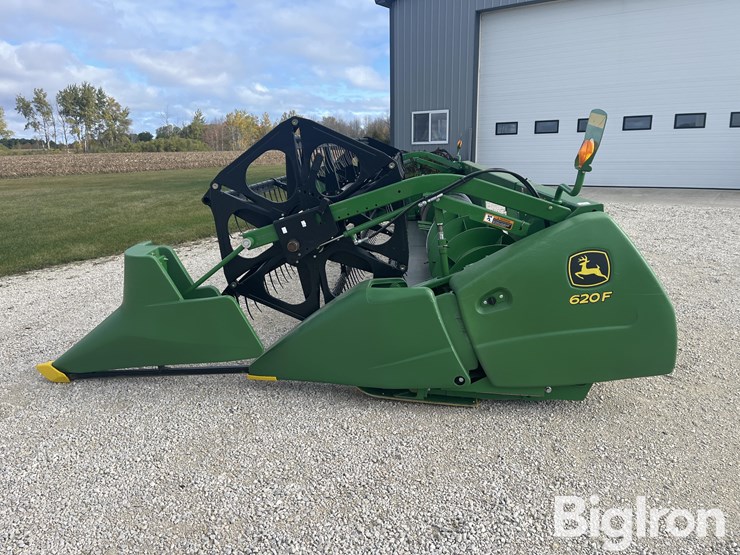 2013-john-deere-620f-image-8