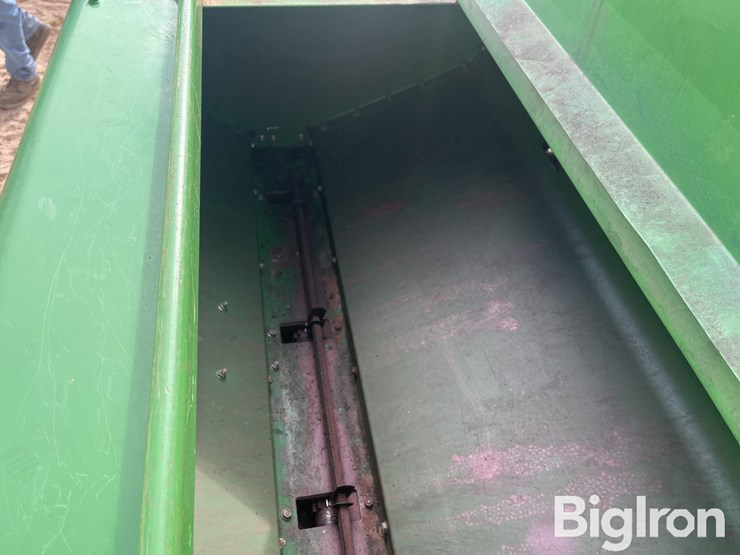 john-deere-1530-image-12