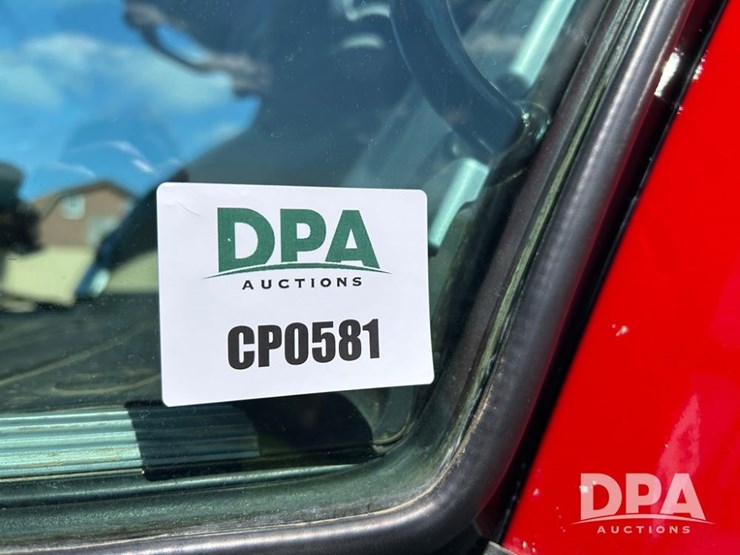 2022-massey-ferguson-8735s-image-58